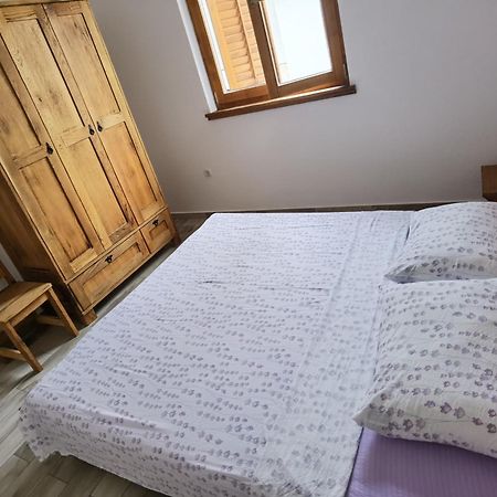 Holiday Homes Sintija 캄포르 외부 사진